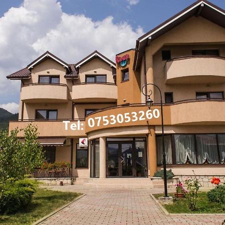 Pensiunea Roua Piatra Neamţ Exterior foto